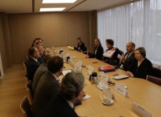 Ja cilat janë kërkesat e Mogherinit për fillimin e dialogut me Serbinë