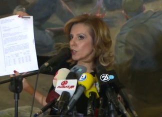 Deputetja ‘rebele’ nuk voton, Zaev në panik