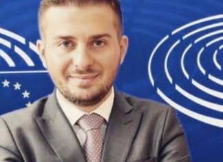 ‘E bëre ministër me 27-vjet’ – Ja si përgjigjet Edi Rama për Gent Cakën