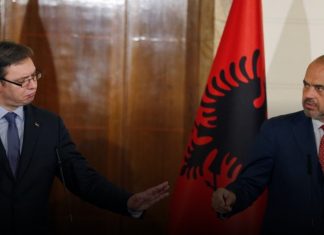Në muajin mars presidenti serb Vuqiç viziton Shqipërinë