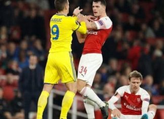 Xhaka në fund të ndeshjes kacafytet me serbin Dubajic (VIDEO)