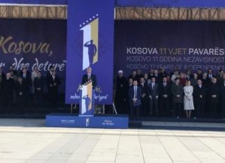 Presidenti Thaçi u drejtohet ushtarëve: Jeni të gatshëm për të kontribuuar për paqe në botë