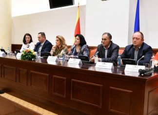 Grupi i pavarur i deputetëve të VMRO-së pret që në qershor të fillojnë bisedimet me BE-në