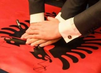 Haradinaj: Rama na goditi me taksën e Rrugës së Kombit, por nuk duam t’i kundërpërgjigjemi