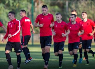 Panucci në “siklet”, tre kuqezinj të dëmtuar para Turqisë