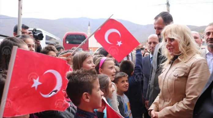 56652837_1093937987458212_9088842580128432128_n-750x430