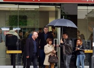 Kandidatja e VMRO-së Siljanovska viziton shtabin e Stevo Pendarovskit