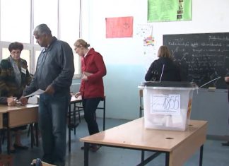 Lokalet, deri në orën 15:00 në Dibër kanë votuar 28.63 %, Ohër 36.77 %