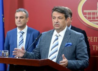 Makraduli: Ndryshimet në Qeveri, e drejtë ekskluzive e kryeministrit