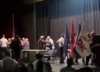Përleshje mes zyrtarëve të LDK-së në Mitrovicë (VIDEO)