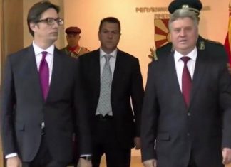 Pendarovski përcolli Ivanovin nga Vila Vodno pas qëndrimit të tij dhjetëvjeçar (FOTO)