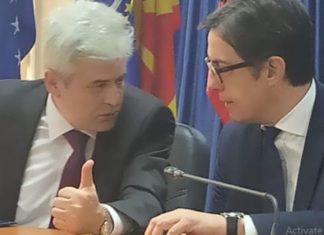 Pendarovski i jep “shuplakën” e parë BDI-së, dhjetë ditë pasi e mori postin