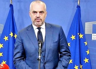 “Na veçoni nga Shqipëria” Rama i përgjigjet Pendarovskit