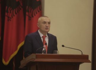 Shqipëri, 5 orë debat për shkarkimin e presidentit (VIDEO)