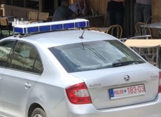 Makina e Policisë së Kosovës bën gabim trashanik, ja si i rrezikon makinat tjera