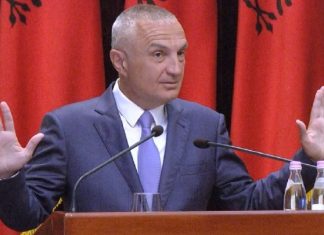 Meta quan “bandë” dhuruesit e Presidencës: Mos guxojnë të prekin Gjykatën Kushtetuese