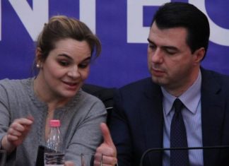 Kryemadhi del kundër Bashës: Unë nuk kam frikë të shkoj në zgjedhje me Ramën kryeministër