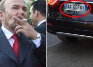 4 km rradhë në doganë, Fatos Nano me “bishën” e tij nuk do t’ia dijë (FOTO)