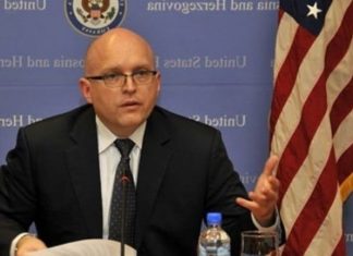 Mesazhi i Riker nga Shkupi: Amerika qëndron prapa Maqedonisë