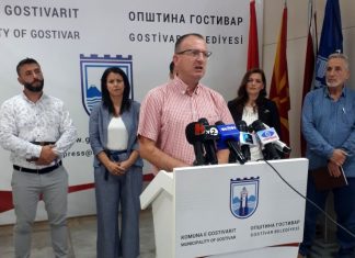 Ministri i Arsimit i morri kompetencat Komunës së Gostivarit, ja çka thotë Taravari