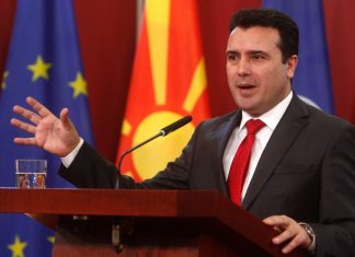 Zaev do ta takojë kryeministrin italian, kërkon që zgjerimi i BE-së të diskutohet edhe në nëntor