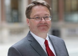 O’Connell shkoi, ja kush është ambasadori i ri britanik në Kosovë