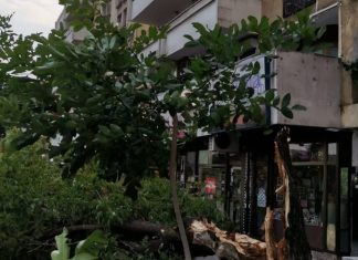 Shkupi përfshihet nga moti i ligë, ja pamjet (FOTO)