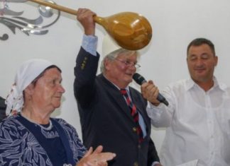 I shpëtoi jetën në luftë, gjermani rikthehet në dasmën e djalit nga Drenica pas 20 viteve