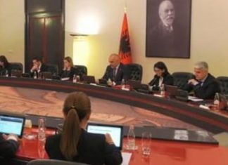 Mali i Zi i vendos notë proteste qeverisë shqiptare, ja shkaku