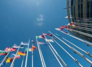 Bashkimi Europian me plan të ri për Serbinë: Harroni anëtarësimin
