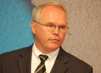 Christopher Hill: Nuk jam kundër ndryshimit të kufijve, por kjo kërkon kujdes