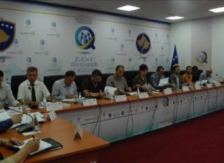 KQZ: Deri në orën 11:00 votuan 9.64 për qind e votuesve