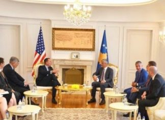 Përfundon takimi Thaçi-Grenell, nuk deklarohen për media
