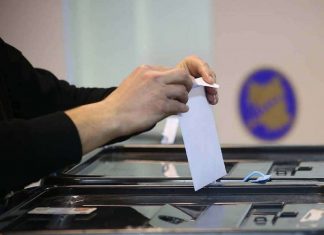 Arrestohet një vëzhgues dhe një komisioner, dyshohen për shitblerje të votës