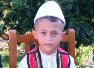 Njihuni me 7 vjeçarin që reciton 2800 vargje të Fishtës (VIDEO)
