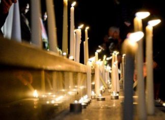 Shkupi dhe Tetova janë me Shqipërinë, ndizen qirinj (FOTO)