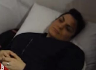 Humbi para syve 3 të afërmit, historia prekese e vajzës së sëmurë që i shpëtoi tërmetit në Thumanë