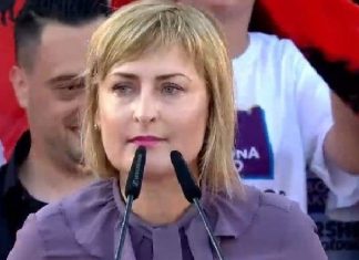 Gafa e hidhur e kryebashkiakes së Durrësit: Jemi të kënaqur me 50 viktima (VIDEO)