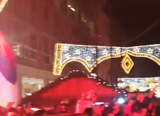 Serbët protestojnë kundër Malit të Zi me këngë anti kosovare (VIDEO)