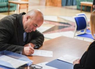 Haradinaj regjistrohet në Kuvend për legjislaturën e VII