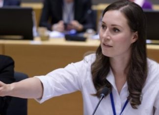 Njihuni me kryeministren më të re në botë, jeton në një apartament me qira me të ëmën (FOTO)