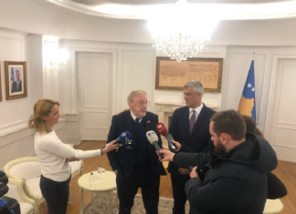 Walker: Formojeni Qeverinë dhe jepni Thaçit pushim, ai tashmë është thinjur