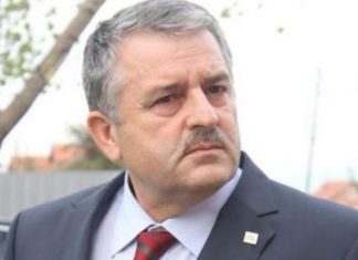 Nënkryetari i LDK-së i përgjigjet ofertës të Albin Kurtit