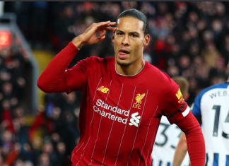 Van Dijk kritikohet për mënyrën se si u soll me tifozin derisa po jepte intervistë