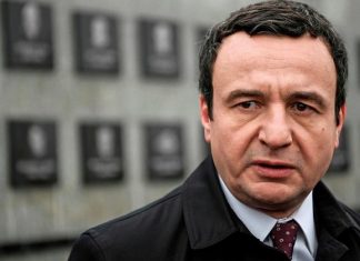 “Dhurata” e parë e Albin Kurtit, merr vendim t’i ulë pagën vetes dhe ministrave e zyrtarëve tjerë