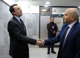 Mustafa: Kurtin e rrëzuam, nga frika që SHBA do të tërhiqte trupat nga Kosova