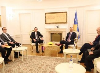 Kurti e fton sërish Hashim Thaçin në takim për bashkërendim në politikën e jashtme