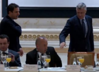 Haradinaj i bën thirrje Kurtit: Mos e largo taksën pa njohje