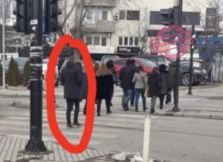 Ministri i Vetëvendosjes shkon në punë pa truproje e pa xhipa (VIDEO)