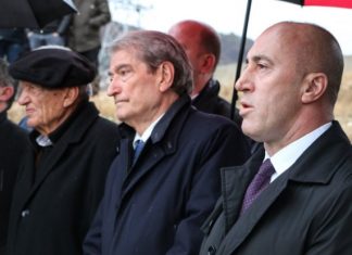 Kullën e tij e ktheu në bazë të UÇK-së, Haradinaj shkon në varrimin e kushëririt të Sali Berishës: Baca Sulejman, Kosova humbi një vëlla